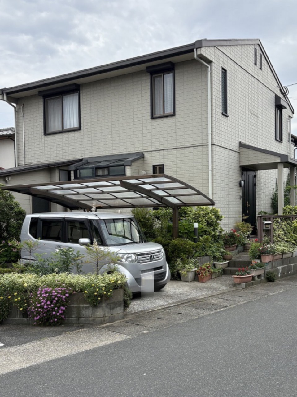 福岡県太宰府市にて外壁塗装工事を行いました。